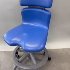 Стоматологічний стілець SIRONA HUGO з підставкою для ніг